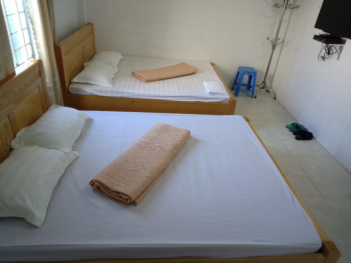 泉兰Nha Nghi Phuong Thao住宿加早餐旅馆 外观 照片